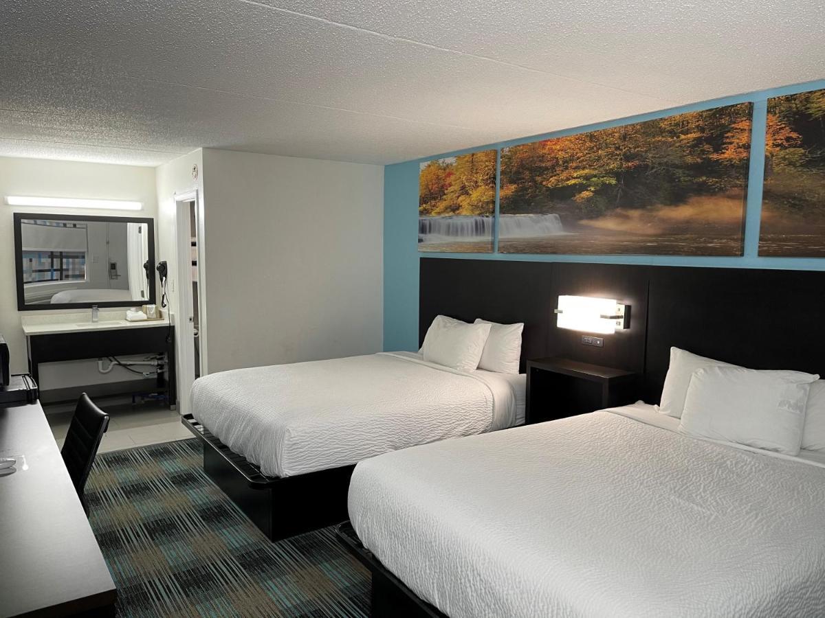 Days Inn By Wyndham Calhoun Ga I-75 And Us-41 Kültér fotó